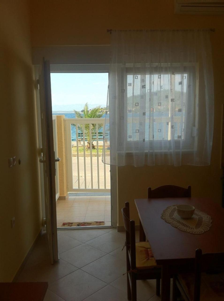 Apartments Kolt - 15M From Sea Kali Kültér fotó